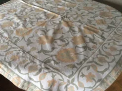 Nappe carrée 120 X 117 cm