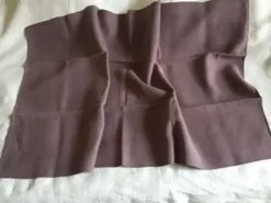 Nappe de cuisine en lin mauve 104x64