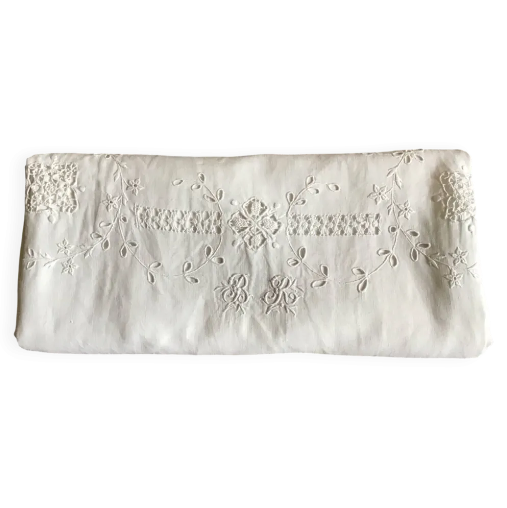 Nappe de réception en lin blanc BR 2mx2m10