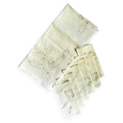 Nappe en coton brodé et 6 serviettes de table