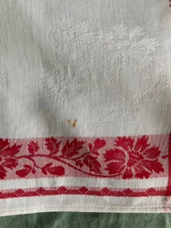 Nappe en damassé vintage