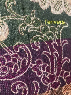 Nappe en soie d’Alger époque début XXe motifs floraux rehaussés de fils dorés, fait main