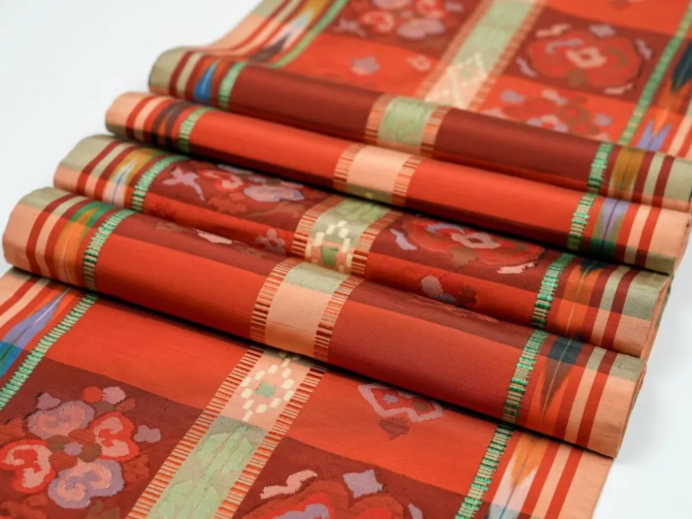 Nappe en soie Global Tapestry