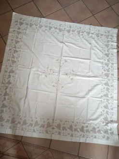 Nappe et serviettes houles