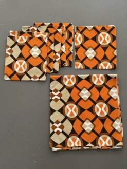 Nappe et serviettes seventies