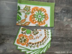 Nappe et serviettes vintage