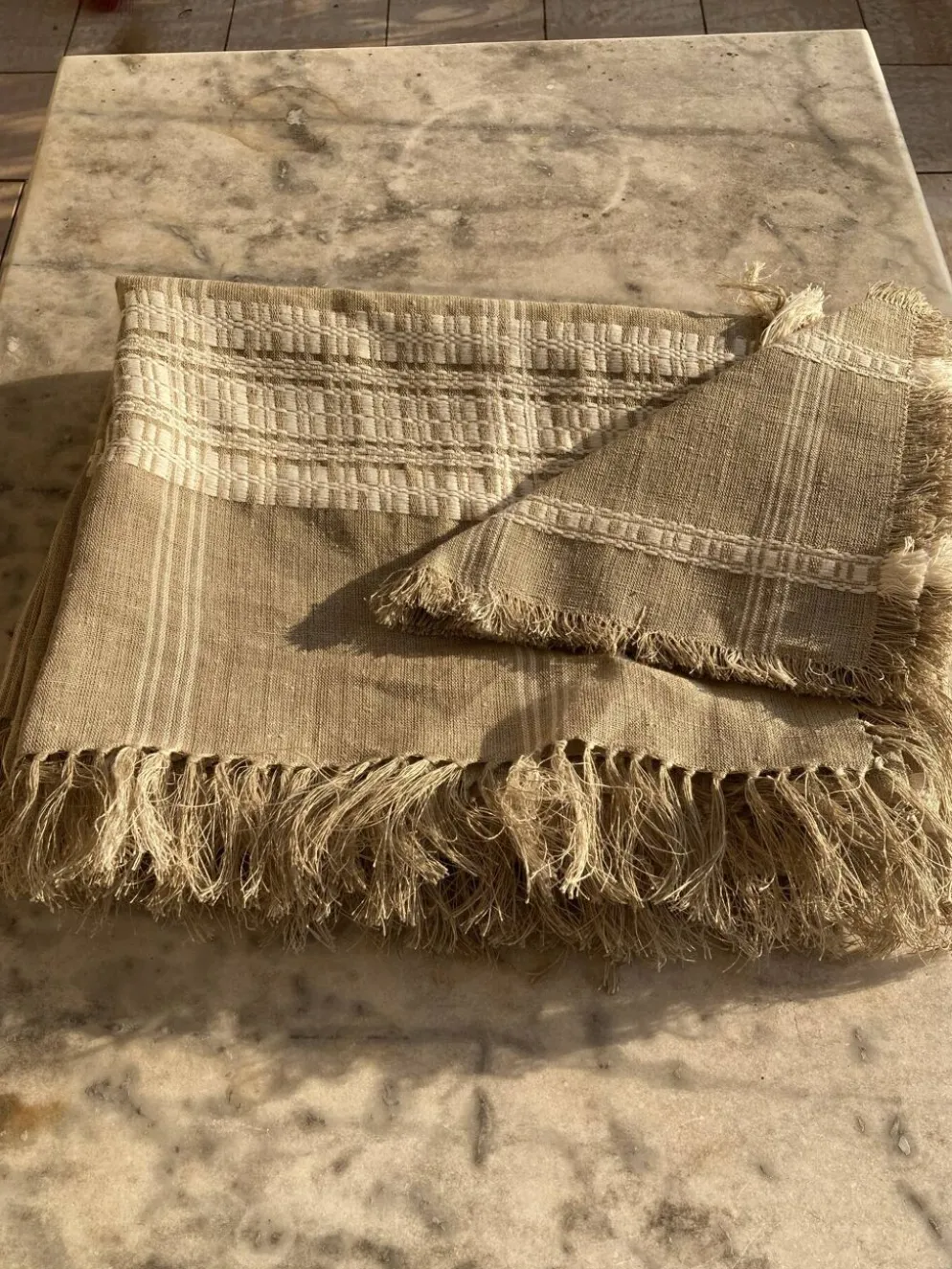 Nappe et ses 6 serviettes en fibre naturelle wabi sabi