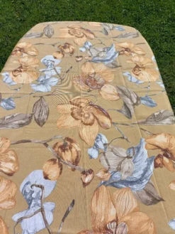 Nappe fleurie