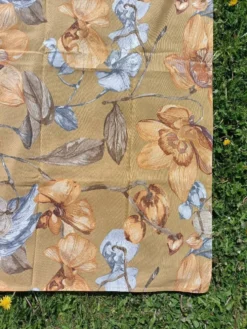 Nappe fleurie