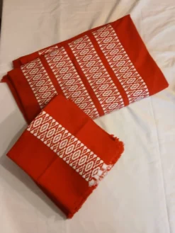 Nappe + 12 serviettes anciennes