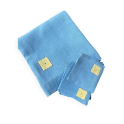 nappe à thé en lin et ses serviettes