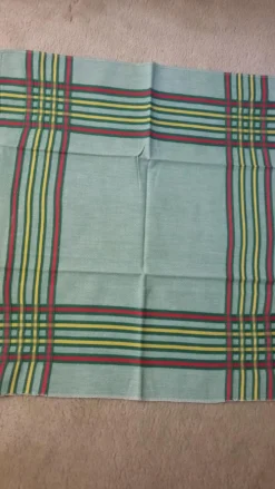 Nappe vintage avec serviettes