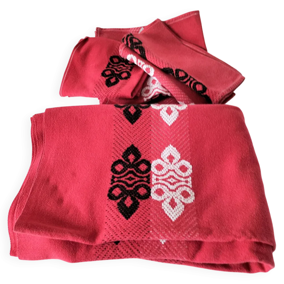 Nappe vintage graphique rouge et 8 serviettes assorties
