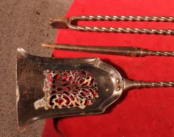 Nécessaire de cheminée début XIX eme acier et bronze
