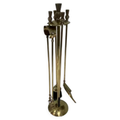 Nécessaire de cheminée de style néoclassique en laiton modèle ananas