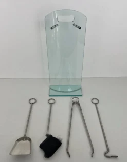 Nécessaire de Feu Design à Portant en Verre Trempé et Outils en Chrome