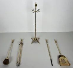 Nécessaire de Feu de Style Néoclassique en Laiton Poli à Outils à Anneaux