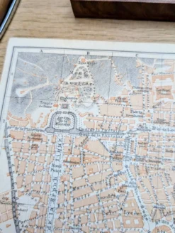 Nîmes, Gard, plan original imprimé en 1906.