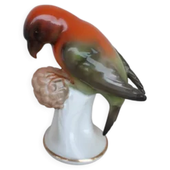 Oiseau en porcelaine