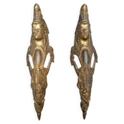 2 ornements en bronze pour meuble, XIXe siècle