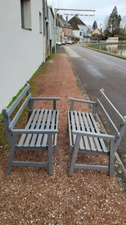 Paire de bancs de jardin parc en bois fabrication ancienne