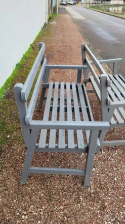 Paire de bancs de jardin parc en bois fabrication ancienne