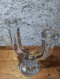 Paire de bougeoirs doubles Art Déco verre pressé moulé 1930