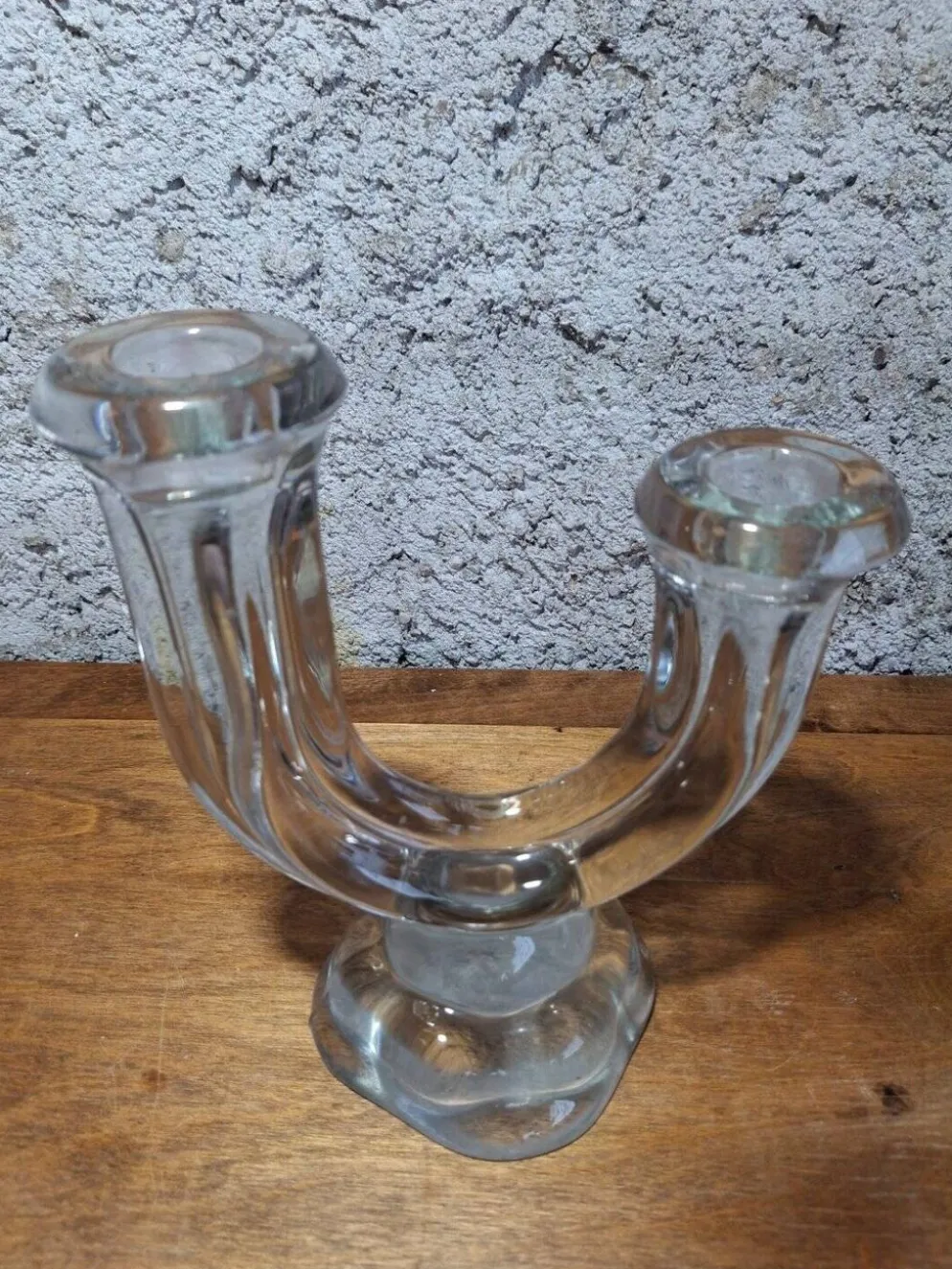 Paire de bougeoirs doubles Art Déco verre pressé moulé 1930