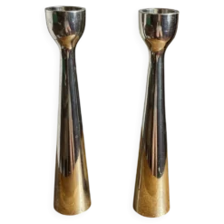 Paire de bougeoirs en aluminium poli