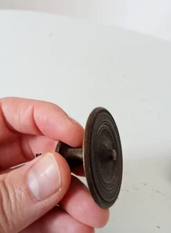 Paire de boutons de meubles anciens Empire XIXeme