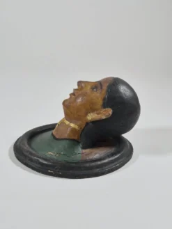 Paire de bustes antiques en céramique représentant des portraits du Rajasthan