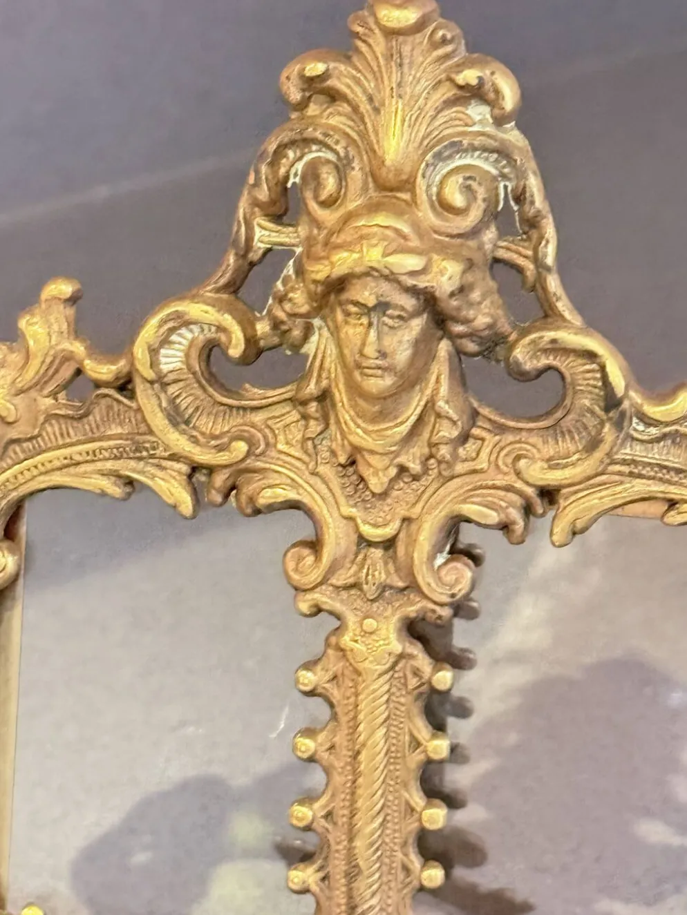 Paire de cadres en laiton doré rococo, cadres décoratifs antiques pour mur et table