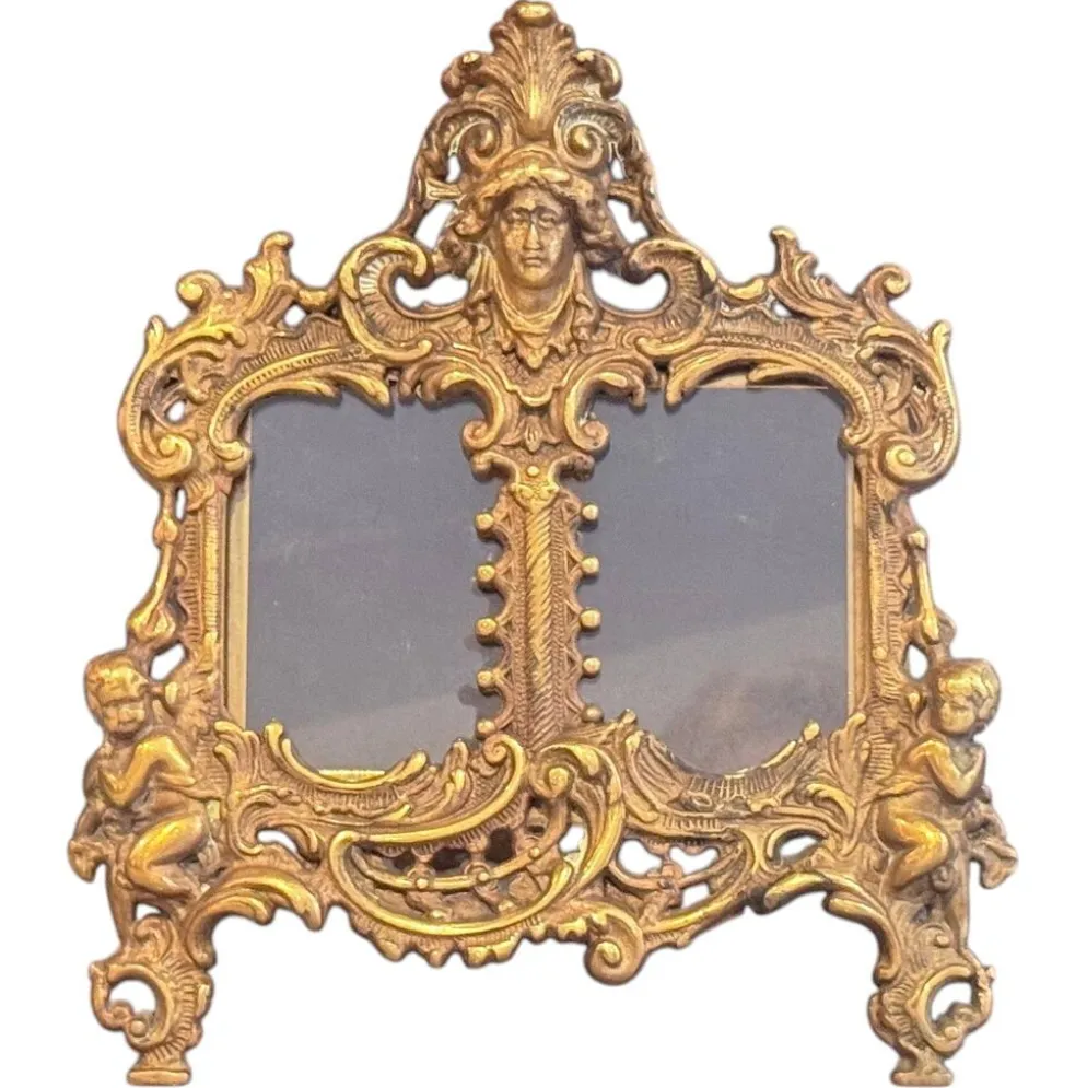 Paire de cadres en laiton doré rococo, cadres décoratifs antiques pour mur et table