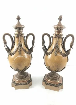 Paire de Cassolettes XIXe Napoléon III en marbre et bronze