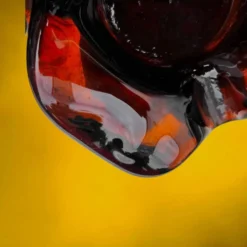 Paire de cendriers en verre épais brun rubis à forme libre – années 60-70