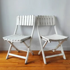 Paire de chaises vintage 1960/70 pliantes en bois