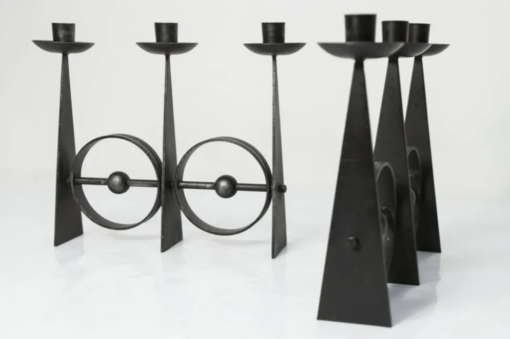 Paire de chandeliers scandinaves en fer forgé brutaliste à 3 lumières 1960
