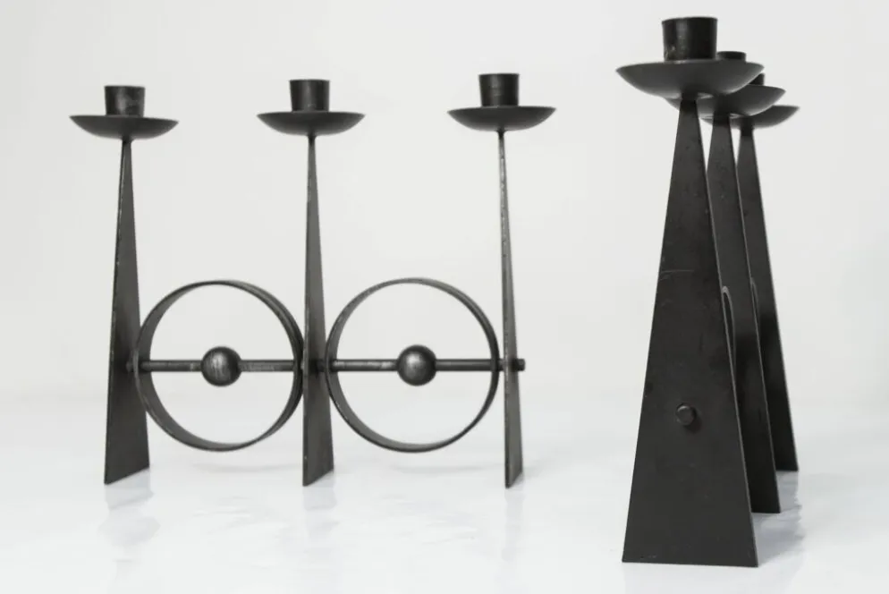 Paire de chandeliers scandinaves en fer forgé brutaliste à 3 lumières 1960