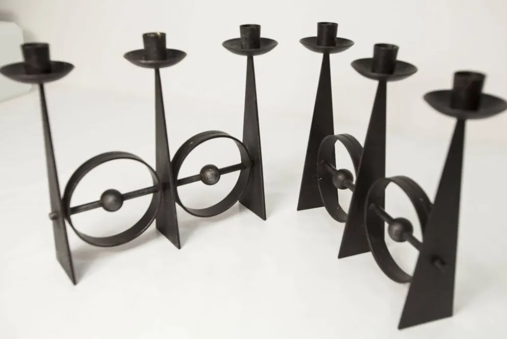 Paire de chandeliers scandinaves en fer forgé brutaliste à 3 lumières 1960