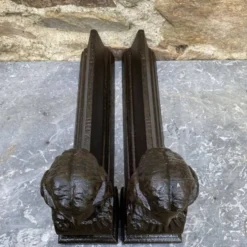 Paire de chenets bustes anciens en fonte 