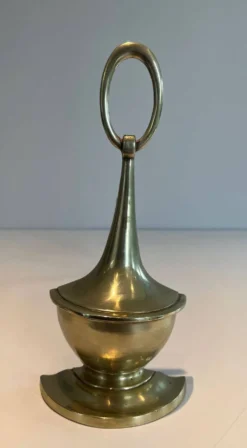 Paire de Chenets en Bronze Néoclassiques en Forme de Lampes Antiques à Anne