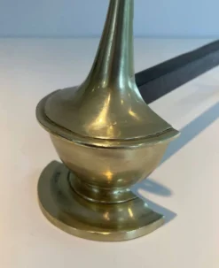 Paire de Chenets en Bronze Néoclassiques en Forme de Lampes Antiques à Anne