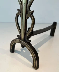 Paire de Chenets en Laiton et Fer Forgé à Flambeaux à Triple Volute et Mont