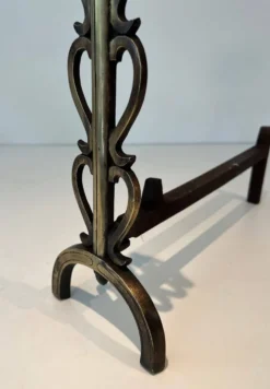 Paire de Chenets en Laiton et Fer Forgé à Colonnes de Volutes et Bases Arqu