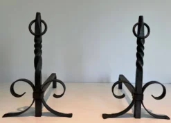 Paire de Chenets Néoclassiques en Fer Forgé à Colonnes Torsadées, Finiales