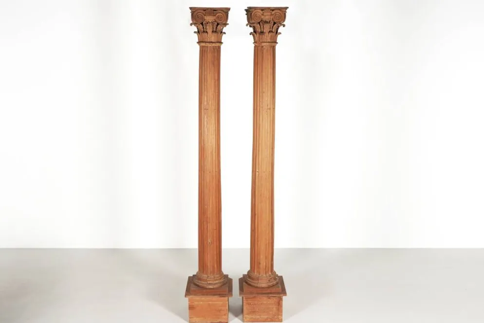 Paire de colonnes corinthiennes du XVIIIème