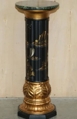 Paire de colonnes torchères laquées style néoclassique Chinoiserie