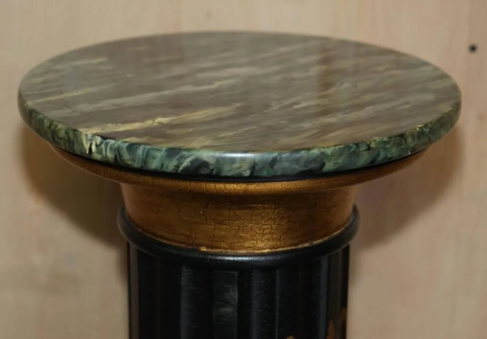 Paire de colonnes torchères laquées style néoclassique Chinoiserie