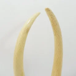 Paire de fausses défenses d'éléphant - 20ème siècle H:82cm