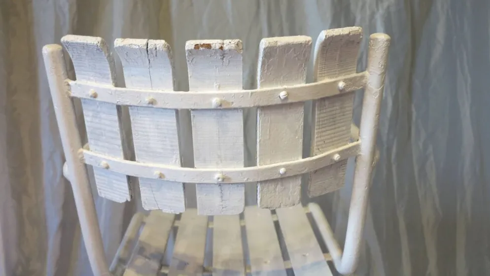 Paire de fauteuils de jardin blancs